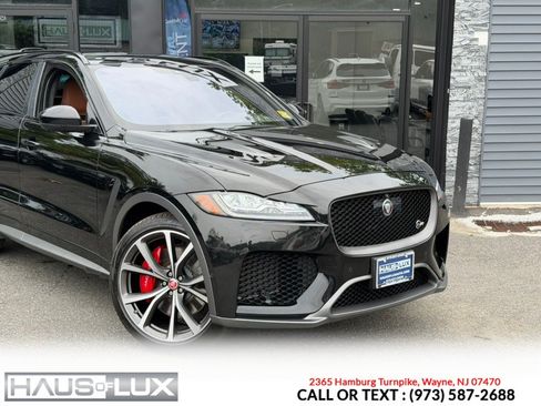 Used 2019 Jaguar F-PACE SVR AWD/4WD image 3