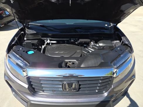 Certified 2023 Honda Ridgeline RTL image 10