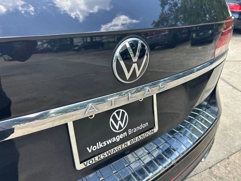 Used 2023 Volkswagen Atlas SE FWD image 31