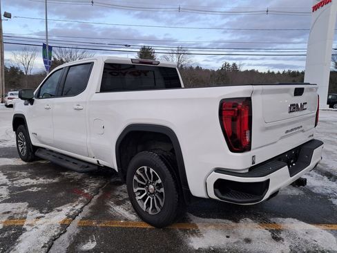 Used 2021 GMC Sierra 1500 AT4 w/ AT4 Preferred Package image 3