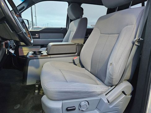 Used 2013 Ford F150 XLT w/ Luxury Equipment Group image 17