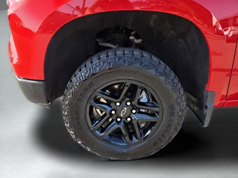 Used 2023 Chevrolet Silverado 1500 LT Trail Boss w/ LT Trail Boss Premium Package image 34