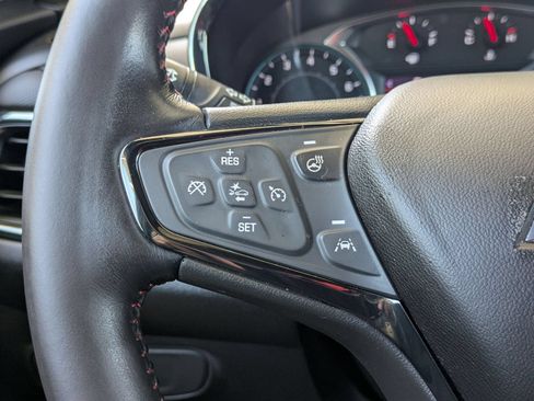 Used 2022 Chevrolet Equinox RS w/ RS Leather Package FWD image 15