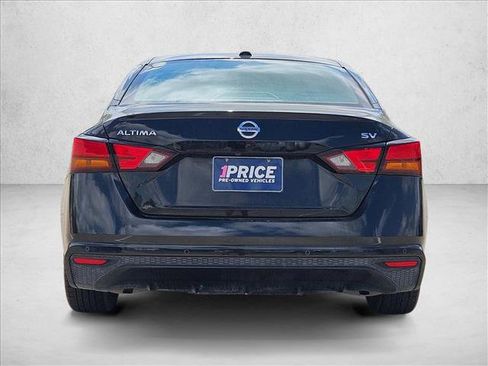 Used 2021 Nissan Altima 2.5 SV image 6