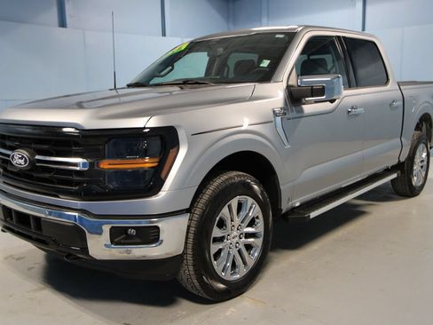 Used 2026 Ford F150 XLT w/ Equipment Group 302A MID AWD/4WD image 32