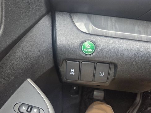 Used 2014 Honda CR-V EX-L image 23