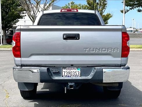 Used 2020 Toyota Tundra SR5 w/ SR5 Upgrade Package AWD/4WD image 4