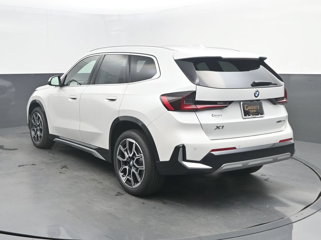 New 2027 BMW X1 xDrive28i AWD/4WD image 3