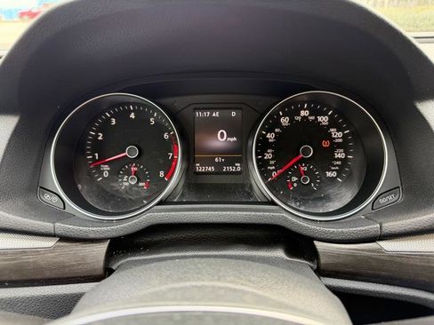 Used 2017 Volkswagen Passat 1.8T SE image 29