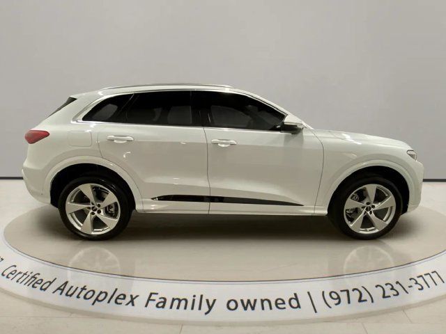 Used 2025 Audi Q5 Premium Plus AWD/4WD image 6