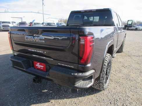 New 2026 GMC Sierra 2500 Denali Ultimate image 5