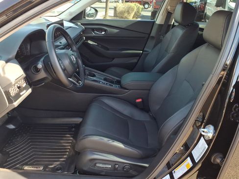 Used 2025 Honda Accord EX-L image 13