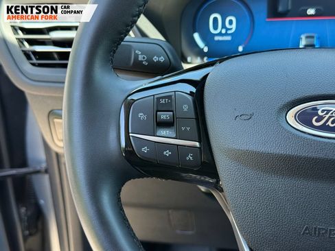 Used 2024 Ford Escape Platinum AWD/4WD image 16