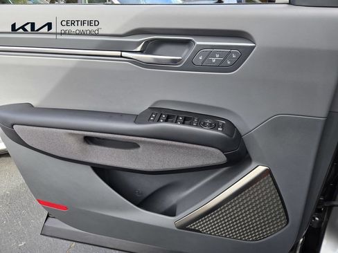 Certified 2024 Kia EV9 Land AWD/4WD image 27