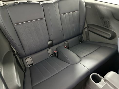 Certified 2025 MINI Cooper S image 26