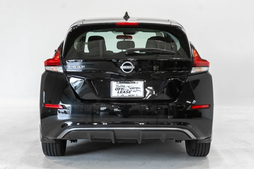 Used 2025 Nissan Leaf S FWD image 27