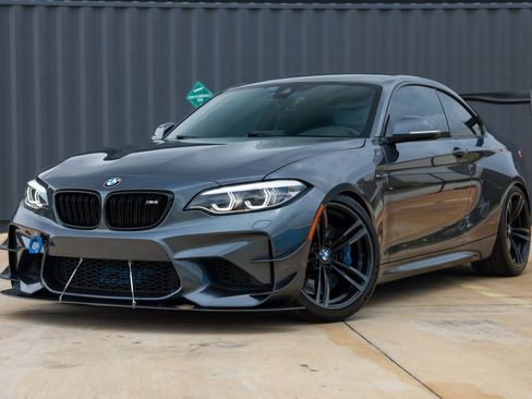 Used 2018 BMW M2 RWD image 1
