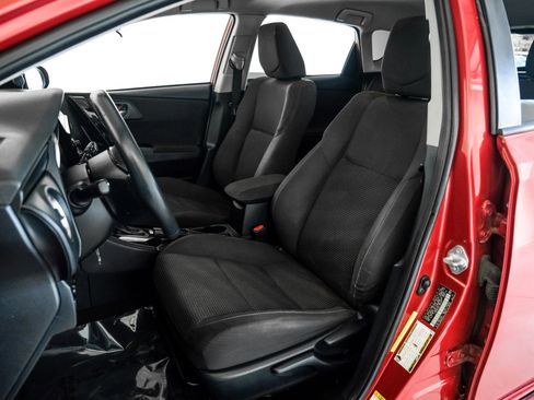 Used 2018 Toyota Corolla iM FWD image 25