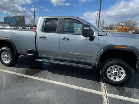 Used 2024 GMC Sierra 2500 Pro w/ 1SA Pro Safety Plus Package image 3