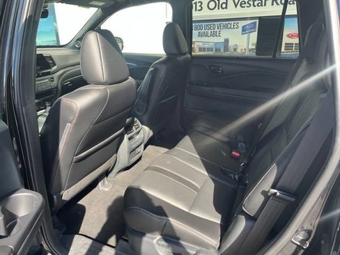 Used 2023 Honda Passport TrailSport image 24