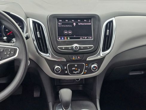 Used 2024 Chevrolet Equinox LS w/ LS Convenience Package FWD image 16