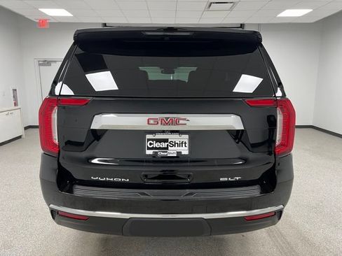 Used 2024 GMC Yukon SLT AWD/4WD image 8