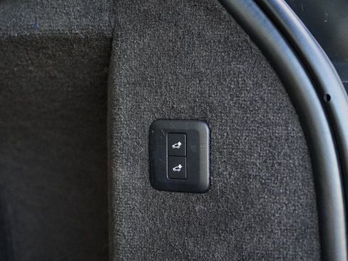 Used 2021 Land Rover Range Rover Sport HSE Silver Edition AWD/4WD image 38