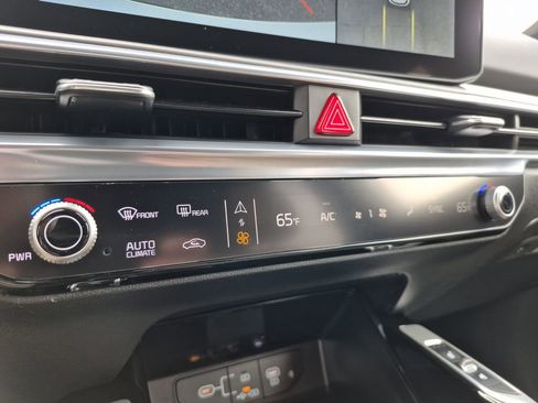New 2026 Kia Sorento SX Prestige AWD/4WD image 25
