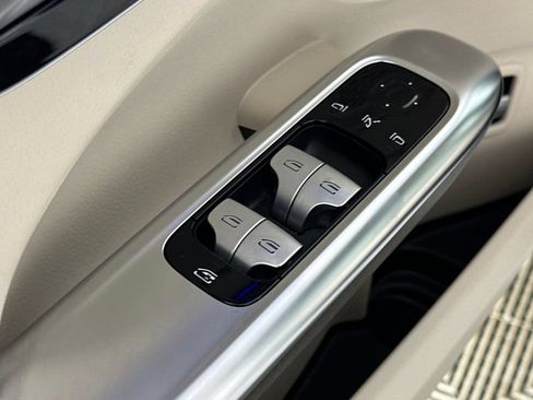 Certified 2023 Mercedes-Benz C 300 Sedan image 14