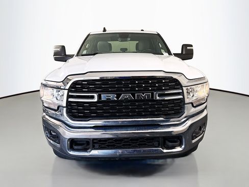 Used 2024 RAM 2500 Big Horn w/ Off Road Package AWD/4WD image 2