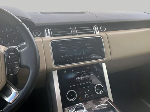 Used 2018 Land Rover Range Rover HSE AWD/4WD image 6