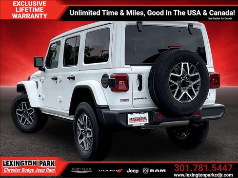 New 2026 Jeep Wrangler Unlimited Sahara AWD/4WD image 3