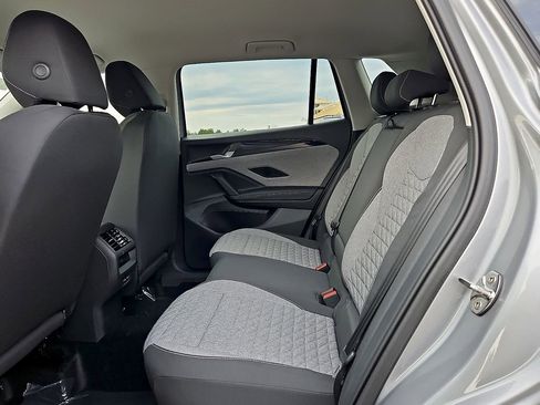 New 2026 Volkswagen Tiguan S image 9