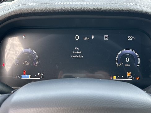 New 2026 Jeep Grand Cherokee Altitude image 9