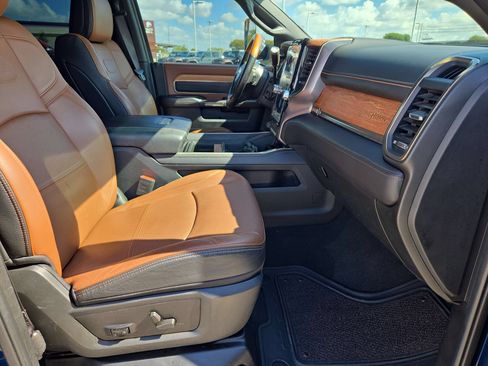 Used 2022 RAM 2500 Limited AWD/4WD image 27