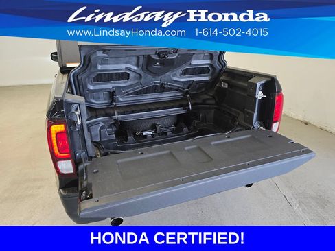 Used 2023 Honda Ridgeline Sport image 9