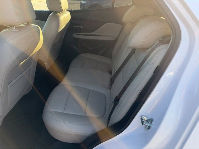Used 2018 Buick Encore Essence w/ Experience Buick Package FWD image 17