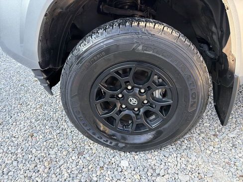 Certified 2022 Toyota Tacoma SR5 w/ Black Out Package (TMS) image 12