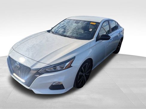 Used 2022 Nissan Altima 2.5 SR image 9