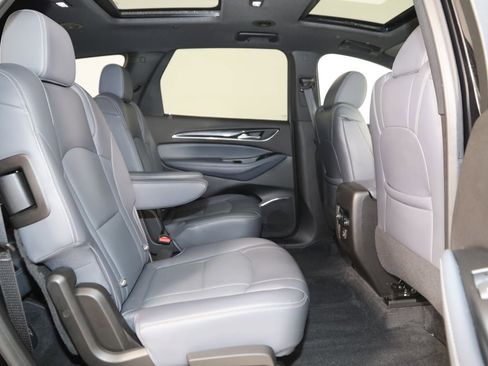 Used 2023 Buick Enclave Essence w/ Experience Buick Package AWD/4WD image 14