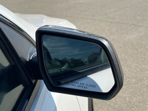 Used 2019 GMC Acadia SLT w/ Black Edition AWD/4WD image 19