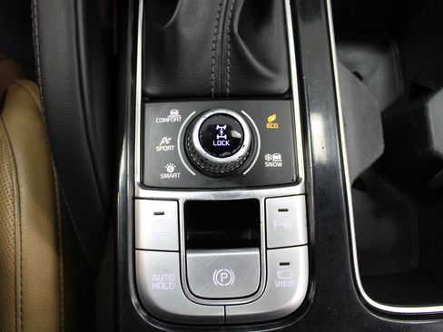 Used 2021 Kia Telluride SX w/ Nightfall Edition Package image 39