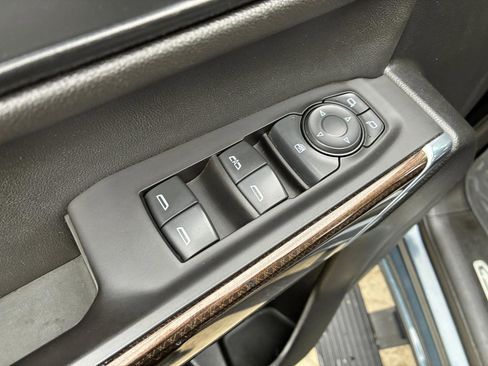 Used 2021 Chevrolet Silverado 1500 LT w/ Texas Edition Plus image 11