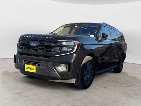 Used 2025 Ford Expedition Max Active image 1