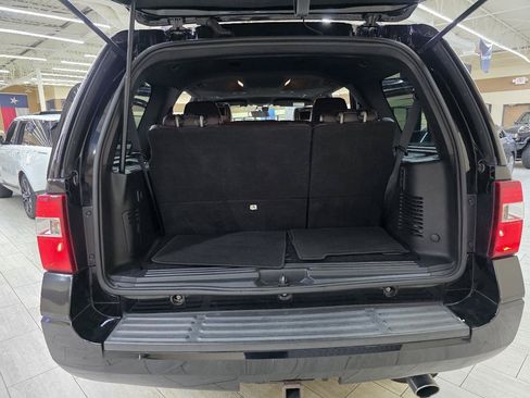 Used 2017 Ford Expedition Platinum RWD image 10