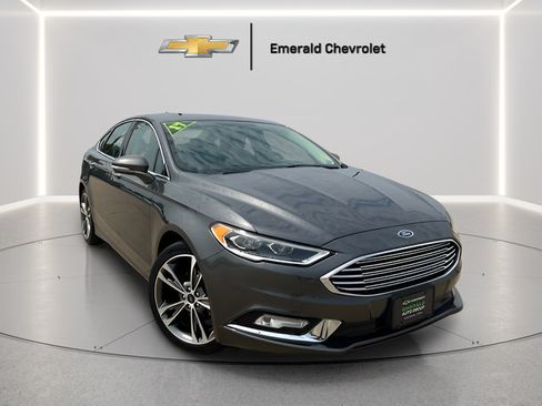 Used 2017 Ford Fusion Titanium FWD image 1