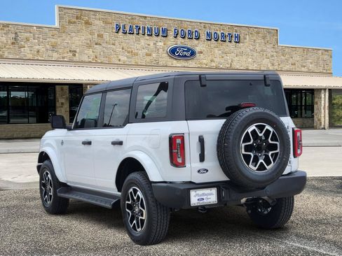 New 2026 Ford Bronco Outer Banks AWD/4WD image 4