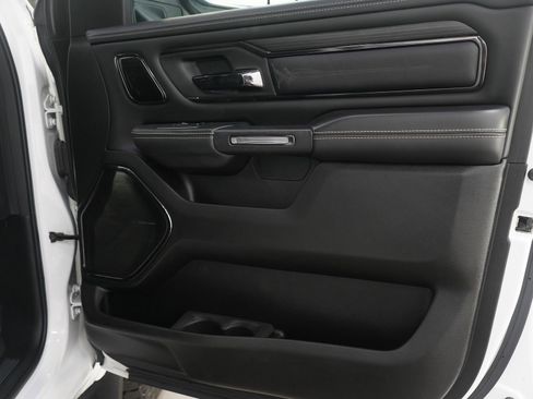 Used 2023 RAM 1500 Limited image 9