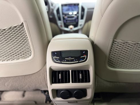 Used 2015 Cadillac SRX Premium FWD image 36