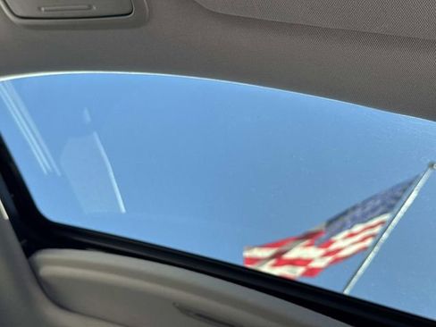 Used 2015 Honda Odyssey EX-L image 23